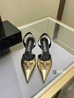 2025.10.09 Super Perfect Versace Women Sandals Size35-40 094