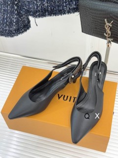 2025.10.20 Super Perfect LV Women Sandals size35-40 1115