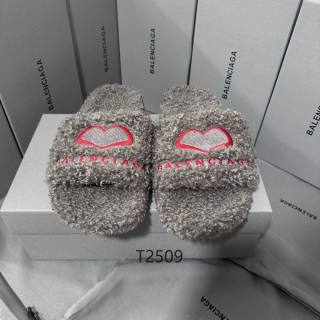 2025.11.13 Super Perfect Balenciaga Men Slippers Size38-46 334