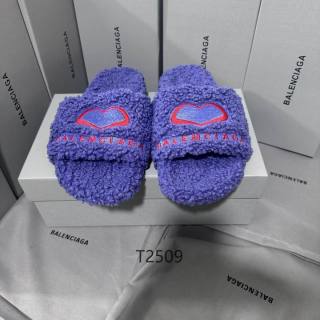 2025.11.13 Super Perfect Balenciaga Men Slippers Size38-46 354