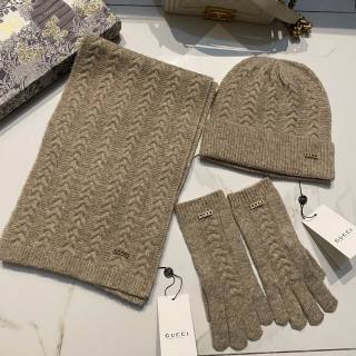 2025.11.26 Super Perfect Gucci Scarf Hat Gloves 089