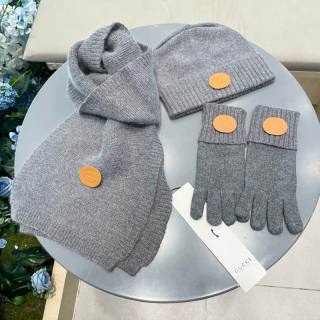 2025.12.10 Super Perfect Gucci Scarf Hat Gloves 097