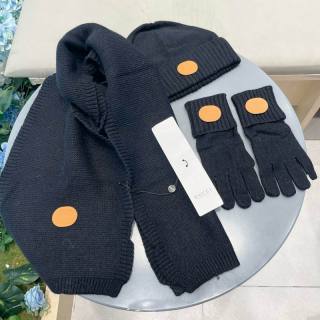 2025.12.10 Super Perfect Gucci Scarf Hat Gloves 095