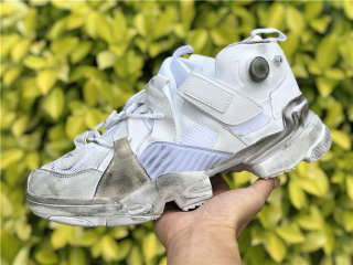 Authentic VETEMENTS x REBOOK Pump white
