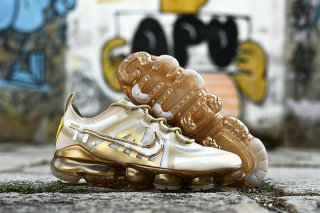 Nike Air VaporMax 2019 Shoes (12)