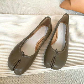 Maison Margiela Women Shoes (3)