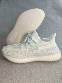 AD Y 350 V2 Shoes (6)