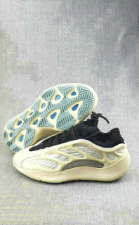 AD Y 700 V3 Shoes (2)