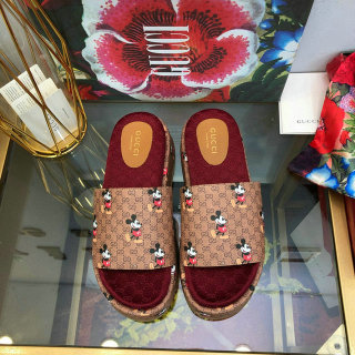 Gucci Women Slipper (8)