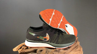 Nike Flyknit Trainer Shoes (5)