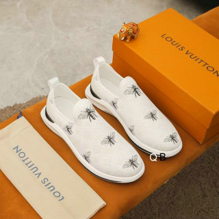 LV Men Shoes (10)