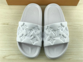 LV Slippers 36-45 (2)