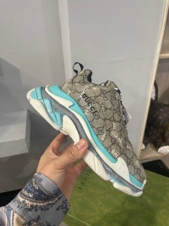 2023.5.26 Super Perfect Gucci x Balenciage Men and Women Shoes 012