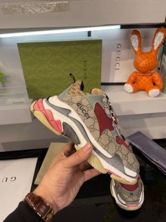 2023.5.26 Super Perfect Gucci x Balenciage Men and Women Shoes 005