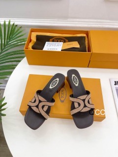 2023.6.5 super perfect TODS women slippers sz35-40 001