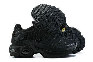Nike Air Max Plus Kid Shoes (13)