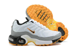 Nike Air Max Plus Kid Shoes (16)