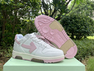 OFF-WHITE SNEAKERS (25)