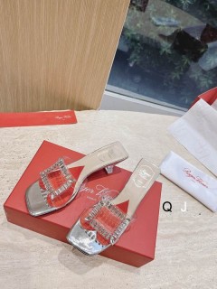 2023.8.29  super perfect Roger Vivier women shoes sz35-40 003