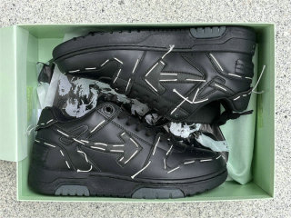 OFF-WHITE SNEAKERS (31)