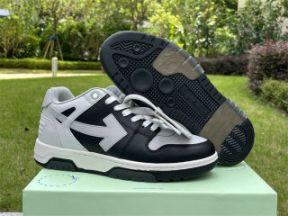 OFF-WHITE SNEAKERS (40)