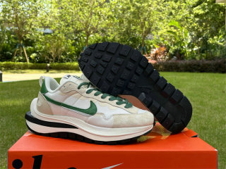 Authentic Sacai x Nike VaporWaffle White/Black/Grey/Green