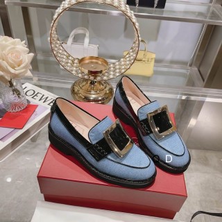 2023.9.18   Super Perfect Roger Vivier Women Shoes size35-40 010