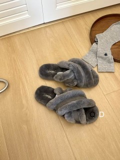 2023.10.26  Super Perfect UGG Women Shoes size35-40 009