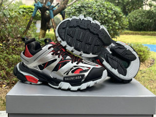 2023.12.19 Balenciaga Track 3.0 Sneaker (53)