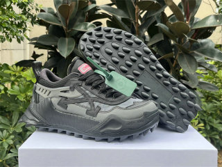 OFF-WHITE SNEAKERS (50)