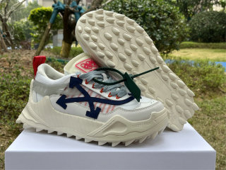 OFF-WHITE SNEAKERS (51)