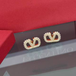 2024.03.13 Valentino Earring 054