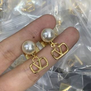 2024.03.13 Valentino Earring 042