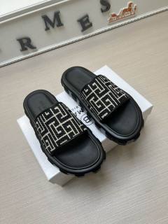 2024.4.01 Super Perfect Balmain Men slippers sz38-45 005