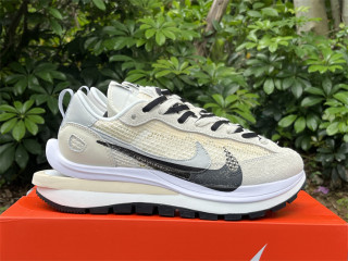 Authentic Sacai x Nike VaporWaffle White/Cream-Yellow