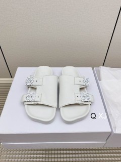 2024.04.28 Super Perfect Loeve Men Slippers size38-44 007