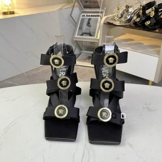 2024.06.11  Super Perfect Versace Women Sandals Size35-40 068