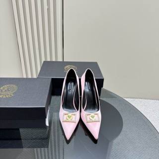 2024.06.24  Super Perfect Versace Women Shoes Sz35-41 071