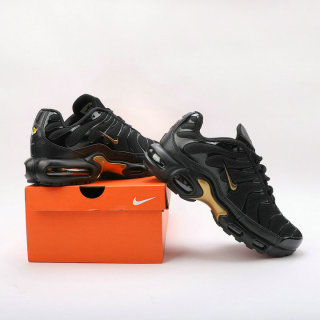 Nike Air Max Plus Shoes (140)