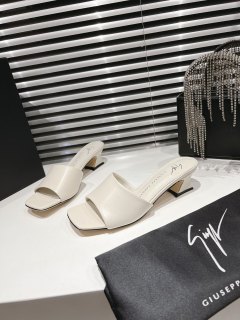 2024.09.12 Super Perfect Giuseppe Zanotti Slippers sz35-41 025