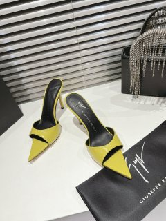 2024.09.12 Super Perfect Giuseppe Zanotti Slippers sz35-41 040
