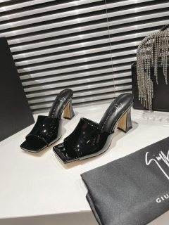 2024.09.12 Super Perfect Giuseppe Zanotti Slippers sz35-41 029