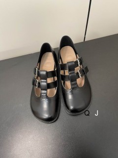 2024.09.26 Super Perfect Loeve Women Sandals sz35-40 001