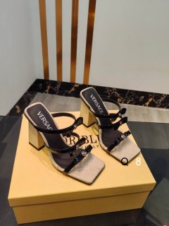 2024.10.08 Super Perfect Versace Women Sandals Size35-40 075