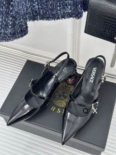 2024.11.14 Super Perfect Versace Women Sandals Size35-40 077