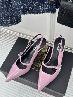 2024.11.14 Super Perfect Versace Women Sandals Size35-40 079
