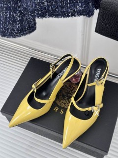 2024.11.14 Super Perfect Versace Women Sandals Size35-40 082