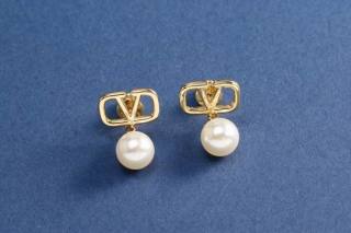 2024.11.19 Valentino Earring 057