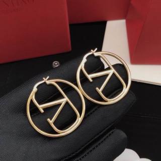 2024.12.03 Valentino Earring 071