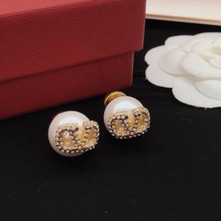2024.12.03 Valentino Earring 066
